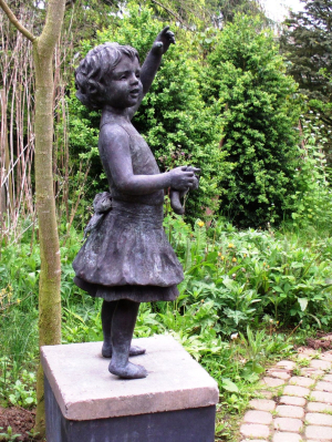 Artists/Images/ResizedExtra/rita craeynest_image_eleana.jpg